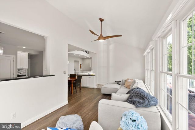 19944 INTERLACHEN CIR, Ashburn, VA 20147