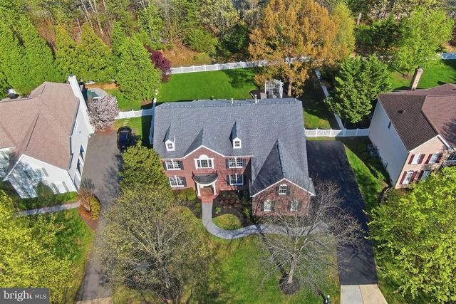 19944 INTERLACHEN CIR, Ashburn, VA 20147