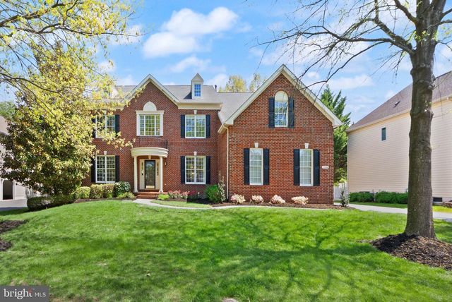 19944 INTERLACHEN CIR, Ashburn, VA 20147