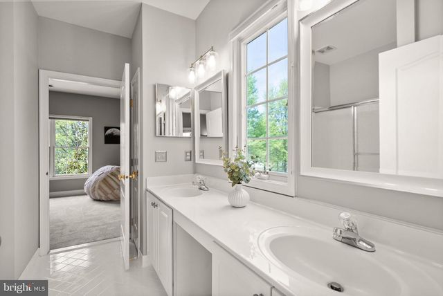 19944 INTERLACHEN CIR, Ashburn, VA 20147