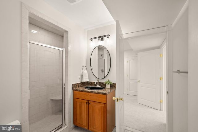 19944 INTERLACHEN CIR, Ashburn, VA 20147