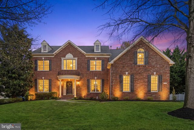 19944 INTERLACHEN CIR, Ashburn, VA 20147