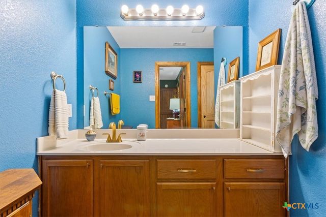 2104 Madison Court, Belton, TX 76513