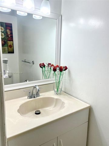 4056 Sierra Ter, Sunrise, FL 33351