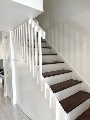 4056 Sierra Ter, Sunrise, FL 33351