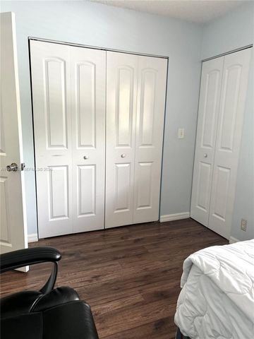 4056 Sierra Ter, Sunrise, FL 33351