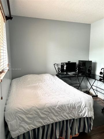 4056 Sierra Ter, Sunrise, FL 33351