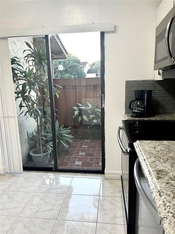 4056 Sierra Ter, Sunrise, FL 33351