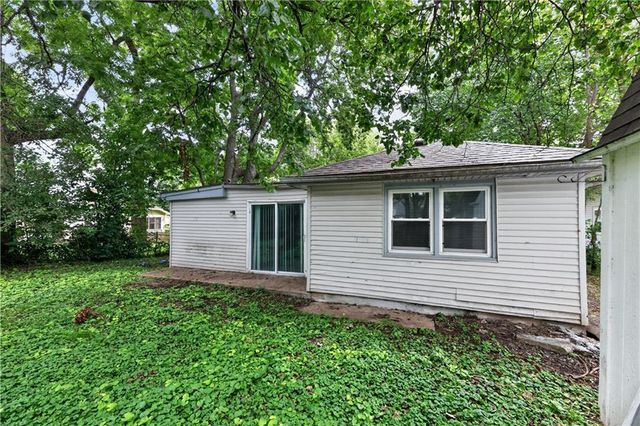 530 S Willow Avenue, Independence, MO 64053