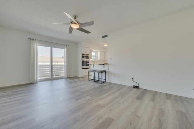 5062 Matilda Street 229, Dallas, TX 75206