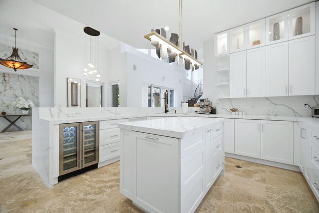 715 NW 101st Terrace, Plantation, FL 33324