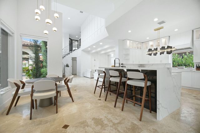 715 NW 101st Terrace, Plantation, FL 33324