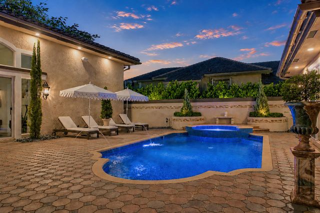715 NW 101st Terrace, Plantation, FL 33324