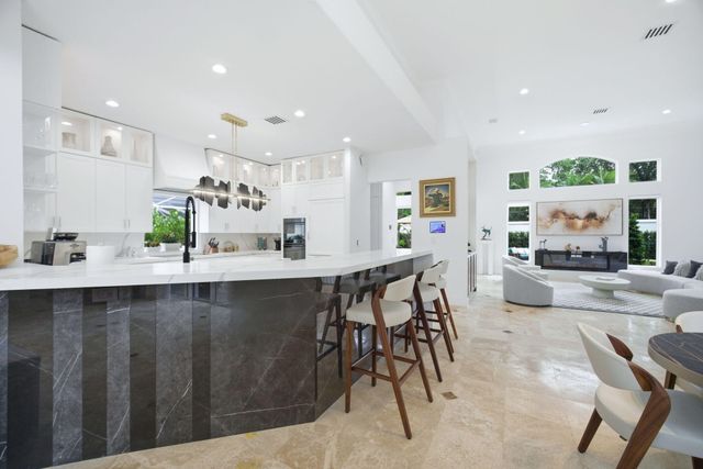 715 NW 101st Terrace, Plantation, FL 33324