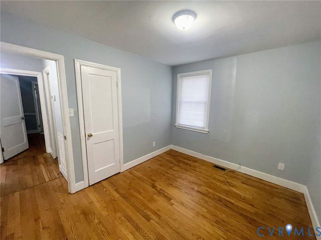 1417 Bowen St, Richmond, VA 23224