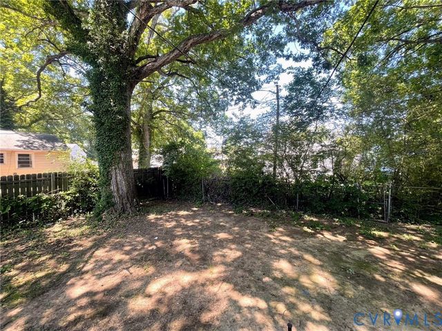 1417 Bowen St, Richmond, VA 23224