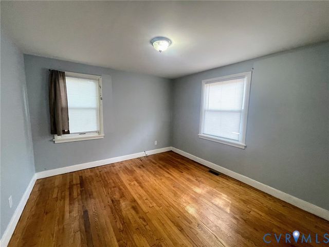 1417 Bowen St, Richmond, VA 23224
