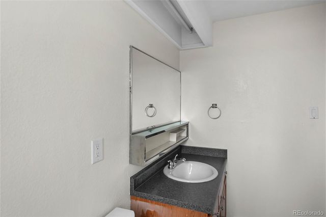 12643 E Ohio Avenue, Aurora, CO 80012