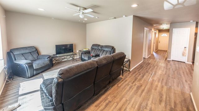 4702 Ave C, Lubbock, TX 79404