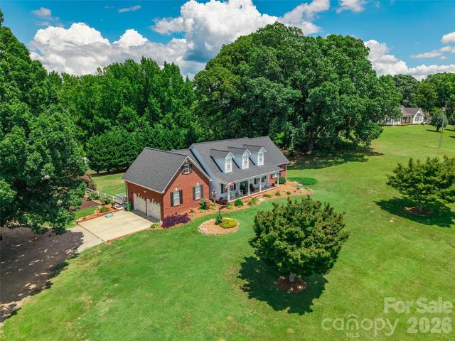 5851 Flat Creek Road, Lancaster, SC 29720