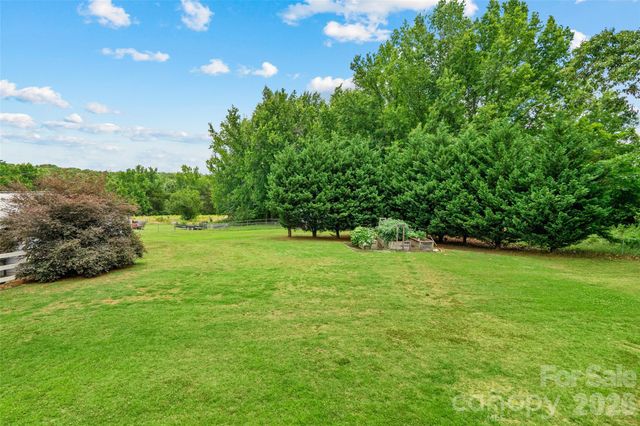 5851 Flat Creek Road, Lancaster, SC 29720