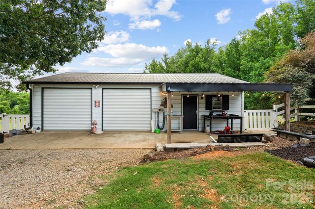 5851 Flat Creek Road, Lancaster, SC 29720