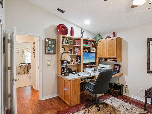 21533 KING HENRY AVENUE, Leesburg, FL 34748