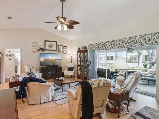 21533 KING HENRY AVENUE, Leesburg, FL 34748