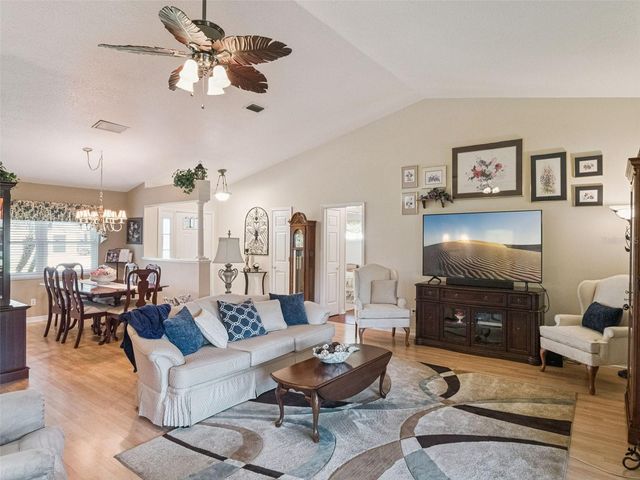 21533 KING HENRY AVENUE, Leesburg, FL 34748