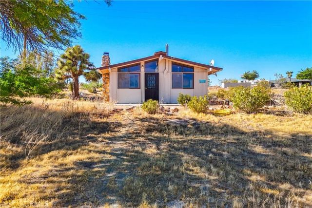 57920 Buena Vista Drive, Yucca Valley, CA 92284