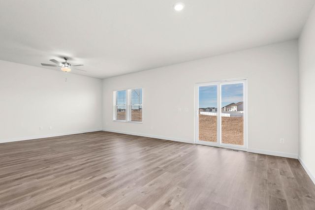 10203 Twin Lakes Parkway NW, Elk River, MN 55330