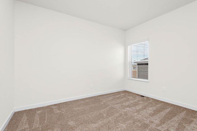 10203 Twin Lakes Parkway NW, Elk River, MN 55330