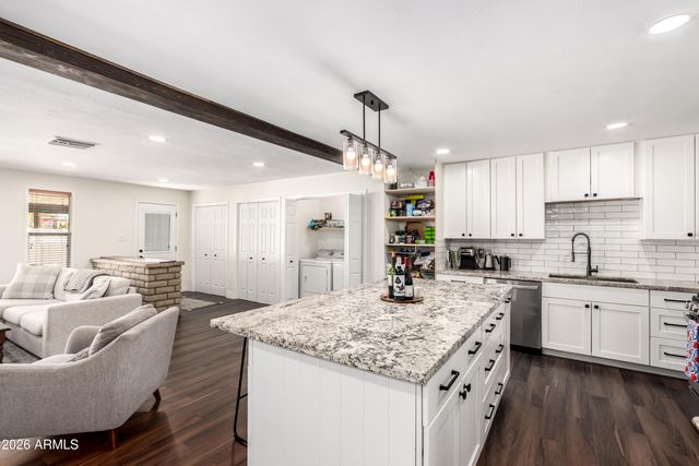 1721 S SHAFER Drive, Tempe, AZ 85281