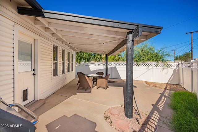 1721 S SHAFER Drive, Tempe, AZ 85281