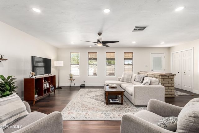 1721 S SHAFER Drive, Tempe, AZ 85281