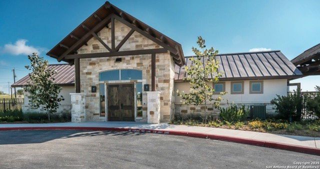 13511 Waxman Spark, San Antonio, TX 78252