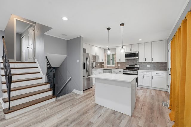 106 Well Street, Park Forest, IL 60466