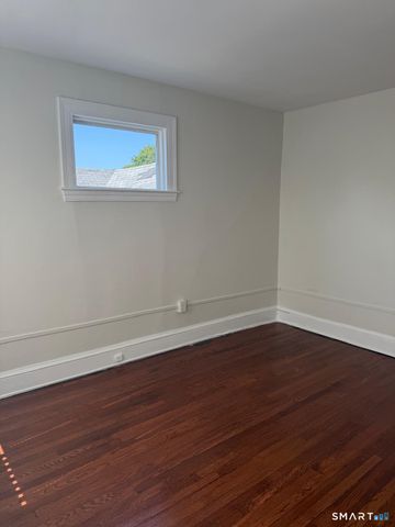 1932 Broad Street 3, Hartford, CT 06114