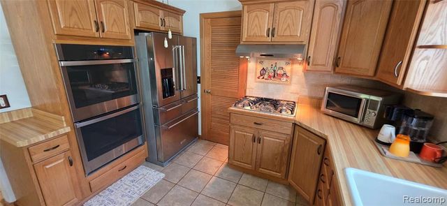 14062 Sanford Road, Addison, MI 49220