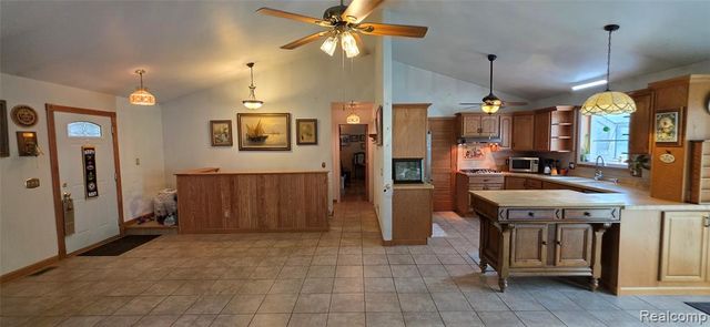 14062 Sanford Road, Addison, MI 49220