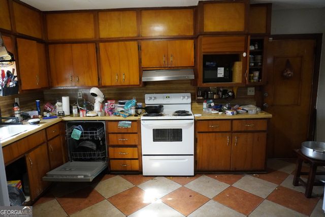 3499 Plunkett Road, Lithonia, GA 30038