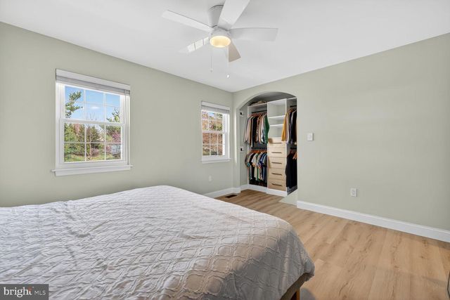 15745 AMBIANCE DR, Gaithersburg, MD 20878