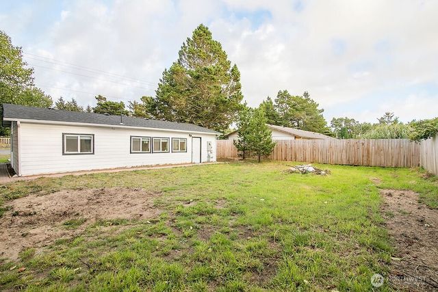 1404 133rd Place, Long Beach, WA 98631