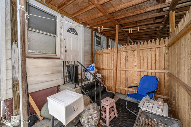 115 10th Street 11-113, Keansburg, NJ 07734