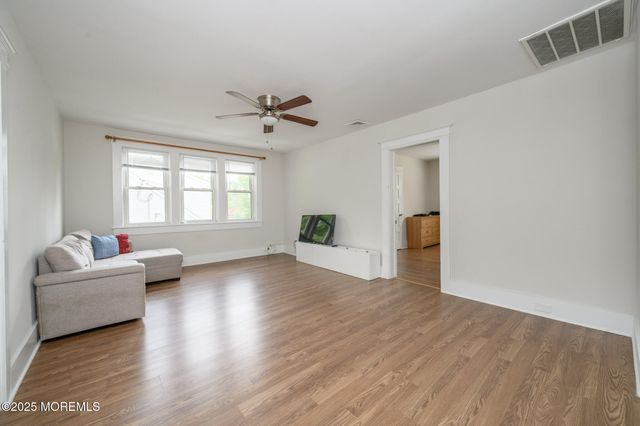 115 10th Street 11-113, Keansburg, NJ 07734