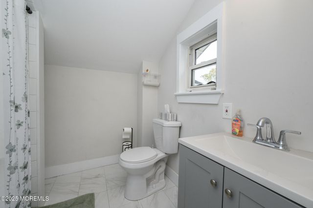 115 10th Street 11-113, Keansburg, NJ 07734