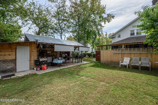 115 10th Street 11-113, Keansburg, NJ 07734