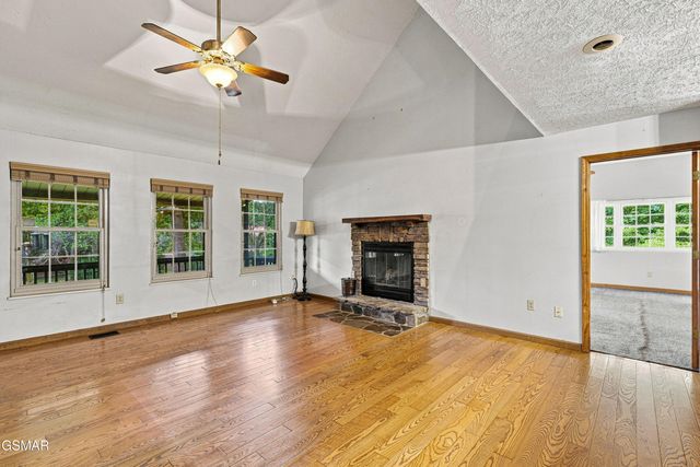 2459 Amanda Lane, Sevierville, TN 37876