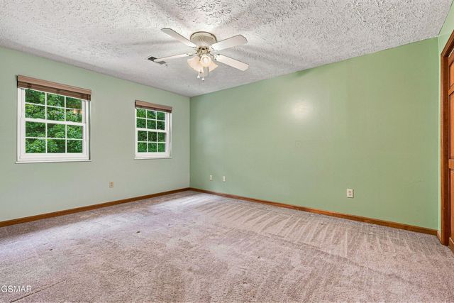 2459 Amanda Lane, Sevierville, TN 37876