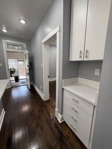 3721 W Belden Avenue 1, Chicago, IL 60647